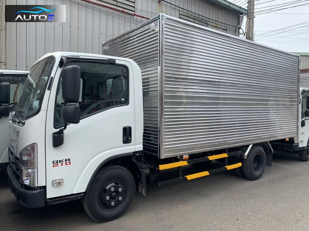 Xe tải isuzu QKR 210 thùng kín inox (1.9t - 2.3t) dài 4.3 mét